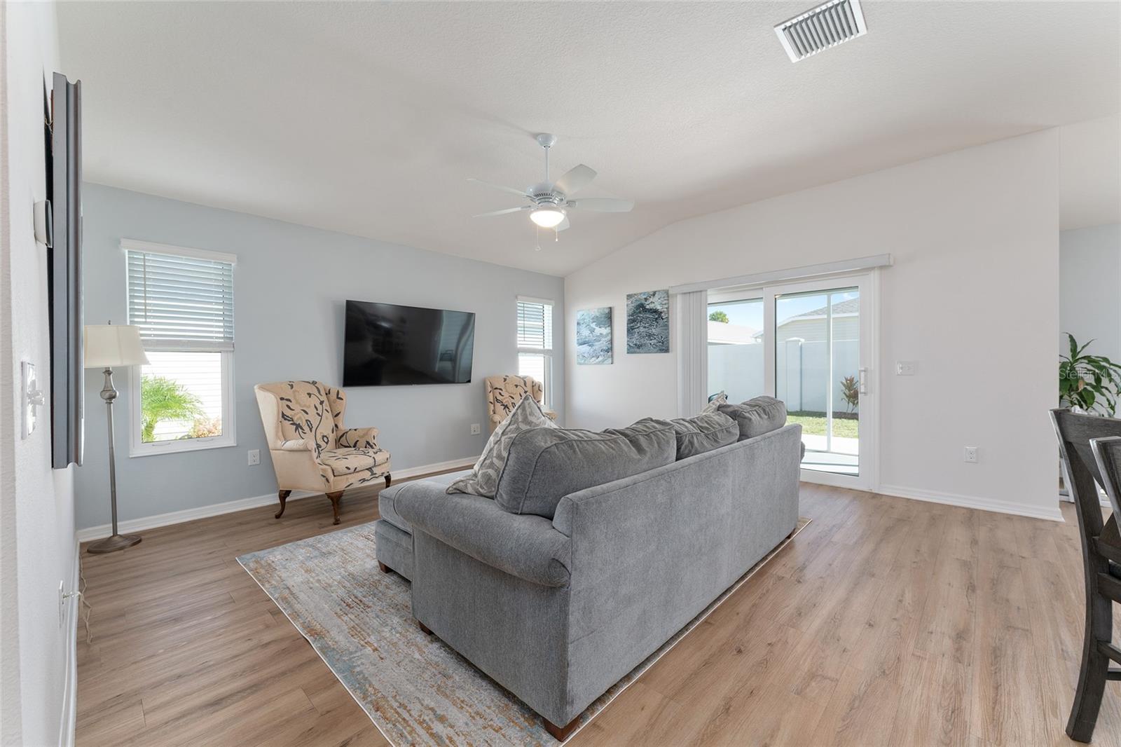 6764 MARY LOOP, THE VILLAGES, FL, 34762