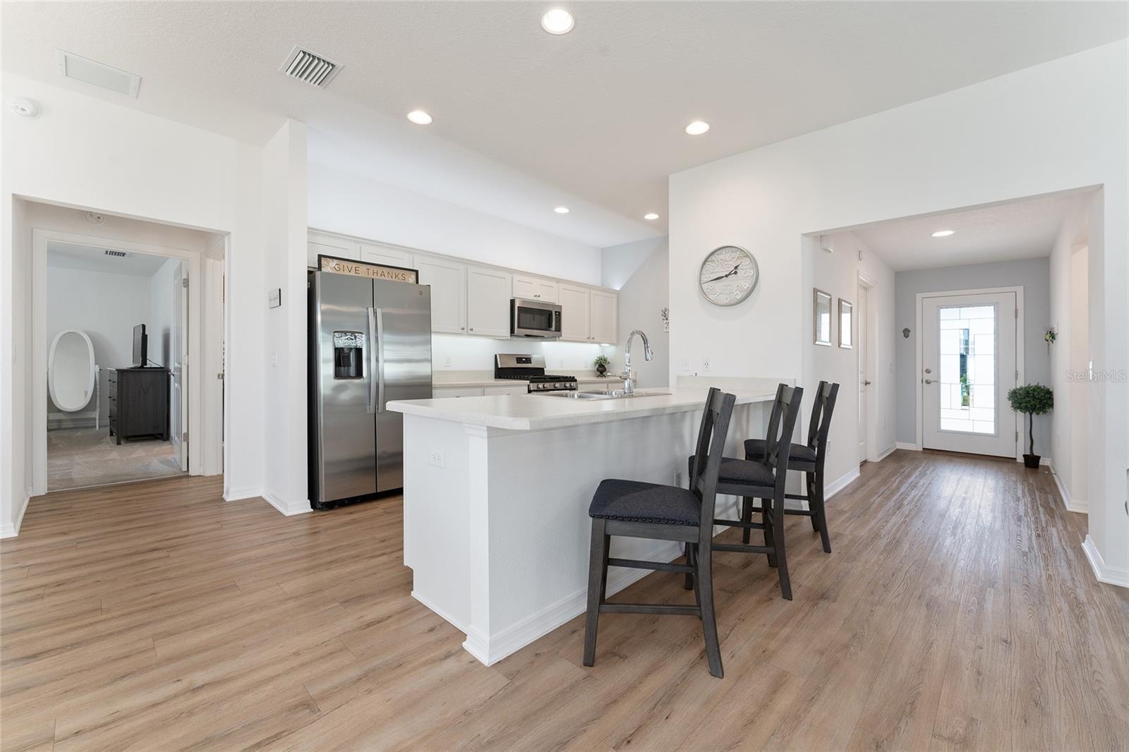 6764 MARY LOOP, THE VILLAGES, FL, 34762