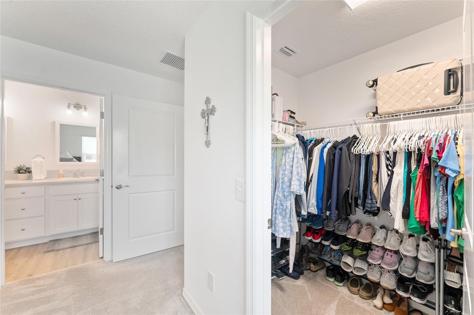 6764 MARY LOOP, THE VILLAGES, FL, 34762