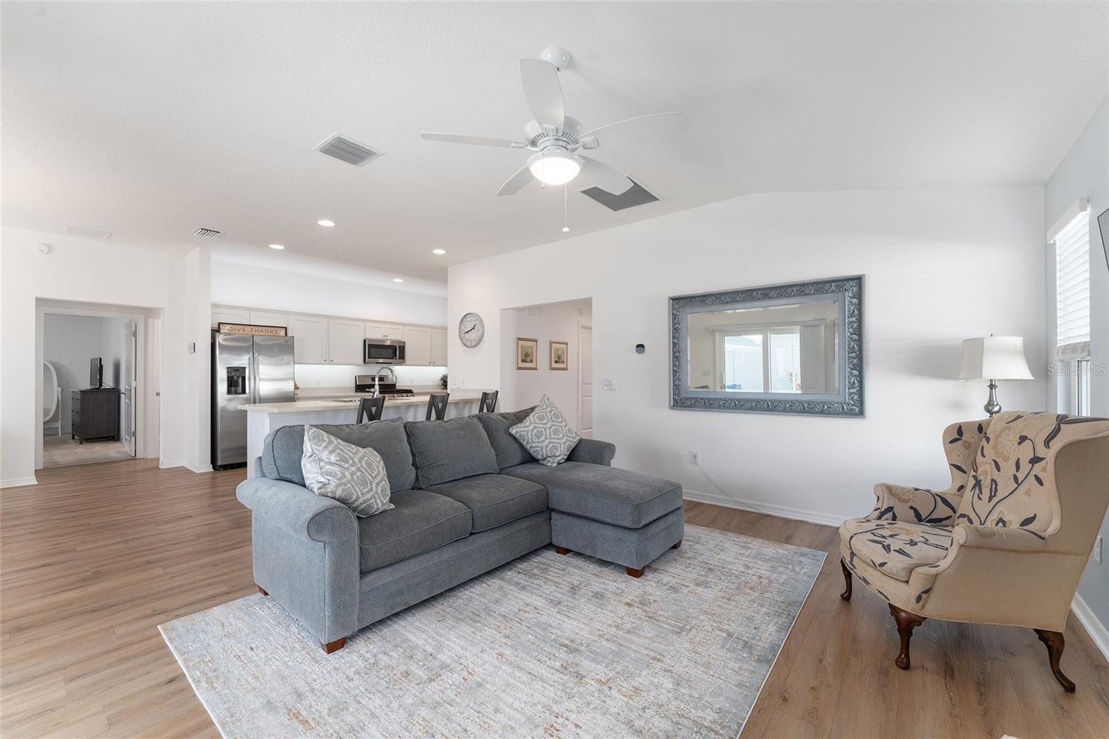 6764 MARY LOOP, THE VILLAGES, FL, 34762
