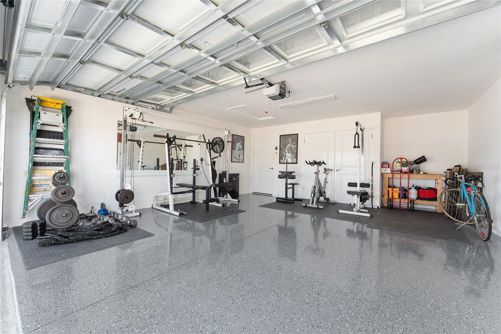 6764 MARY LOOP, THE VILLAGES, FL, 34762
