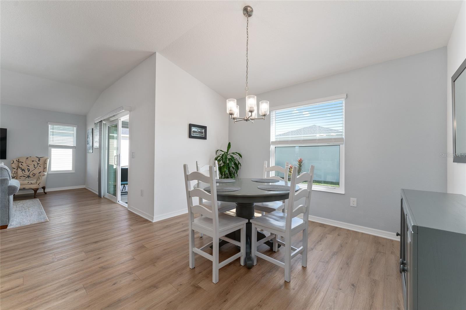 6764 MARY LOOP, THE VILLAGES, FL, 34762
