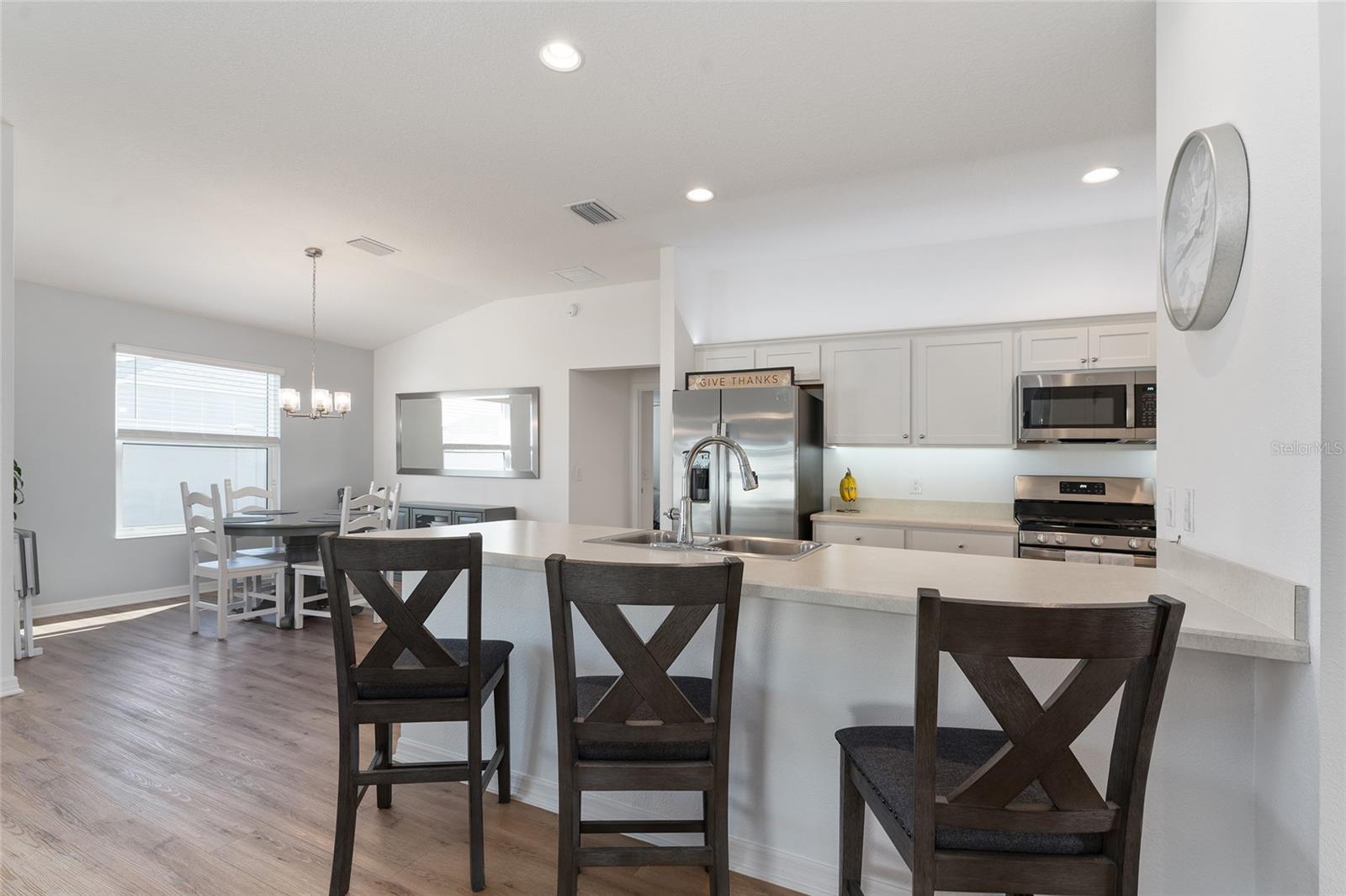 6764 MARY LOOP, THE VILLAGES, FL, 34762