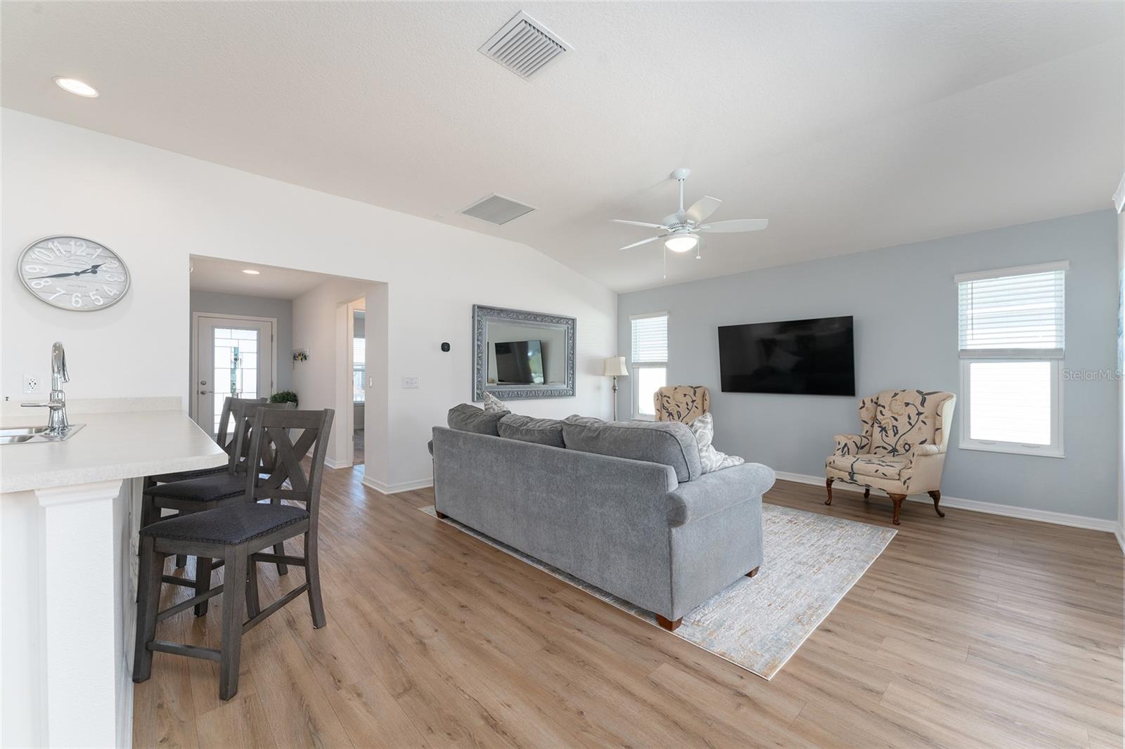 6764 MARY LOOP, THE VILLAGES, FL, 34762