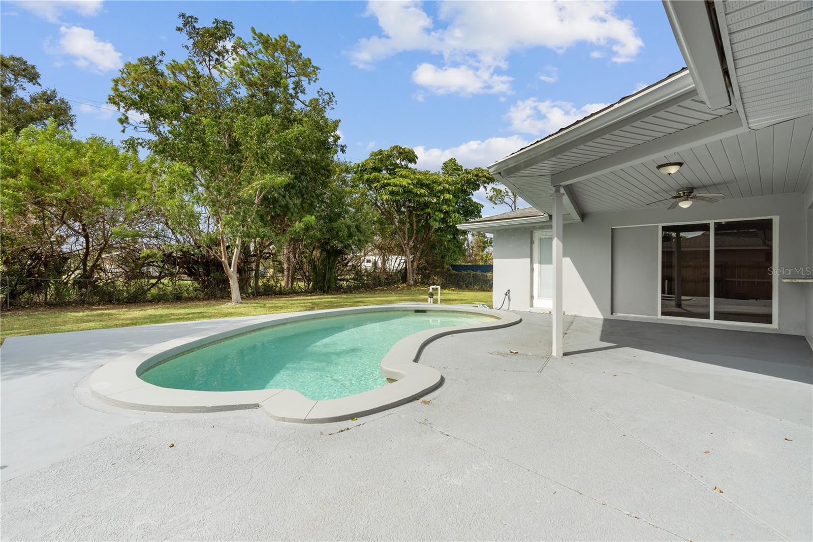8707 CHATHAM ST, FORT MYERS, FL, 33907