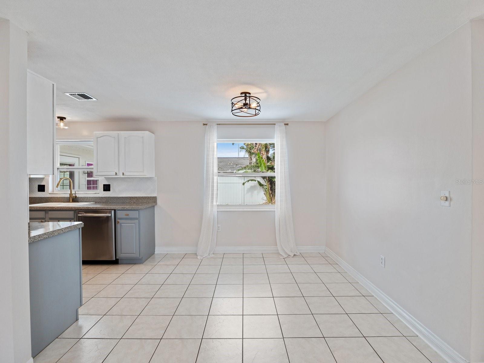 1768 ALGONQUIN DR, CLEARWATER, FL, 33755
