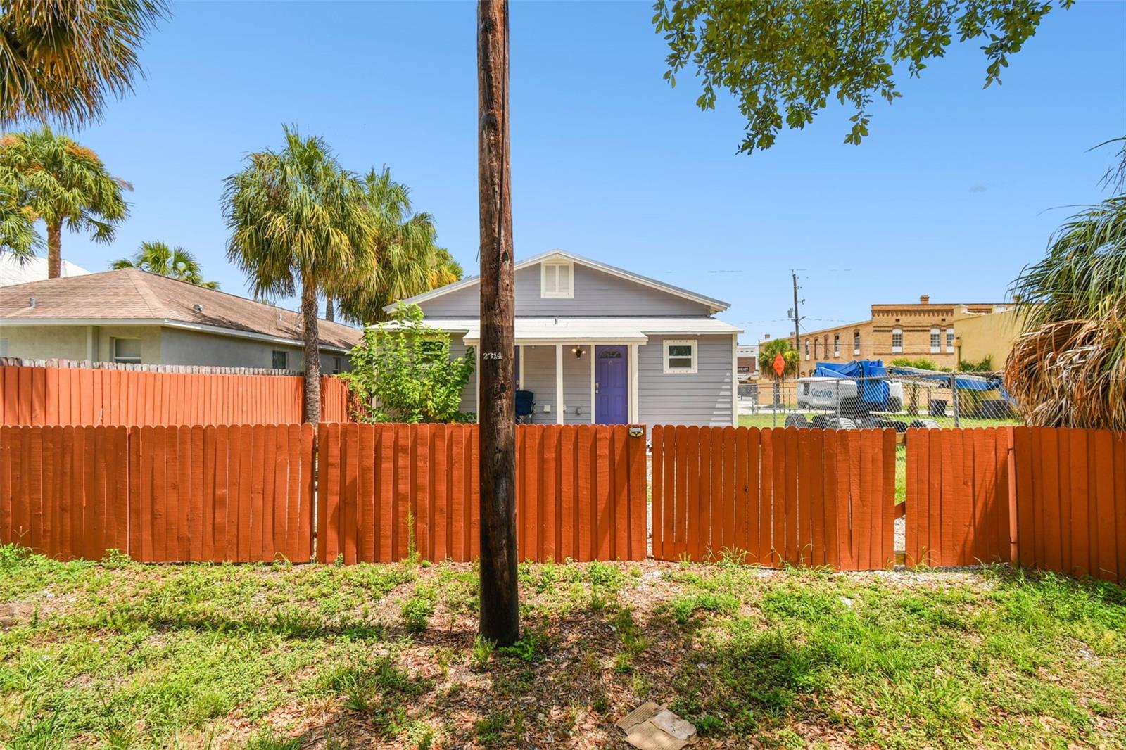 2314 W CHESTNUT ST, TAMPA, FL, 33607