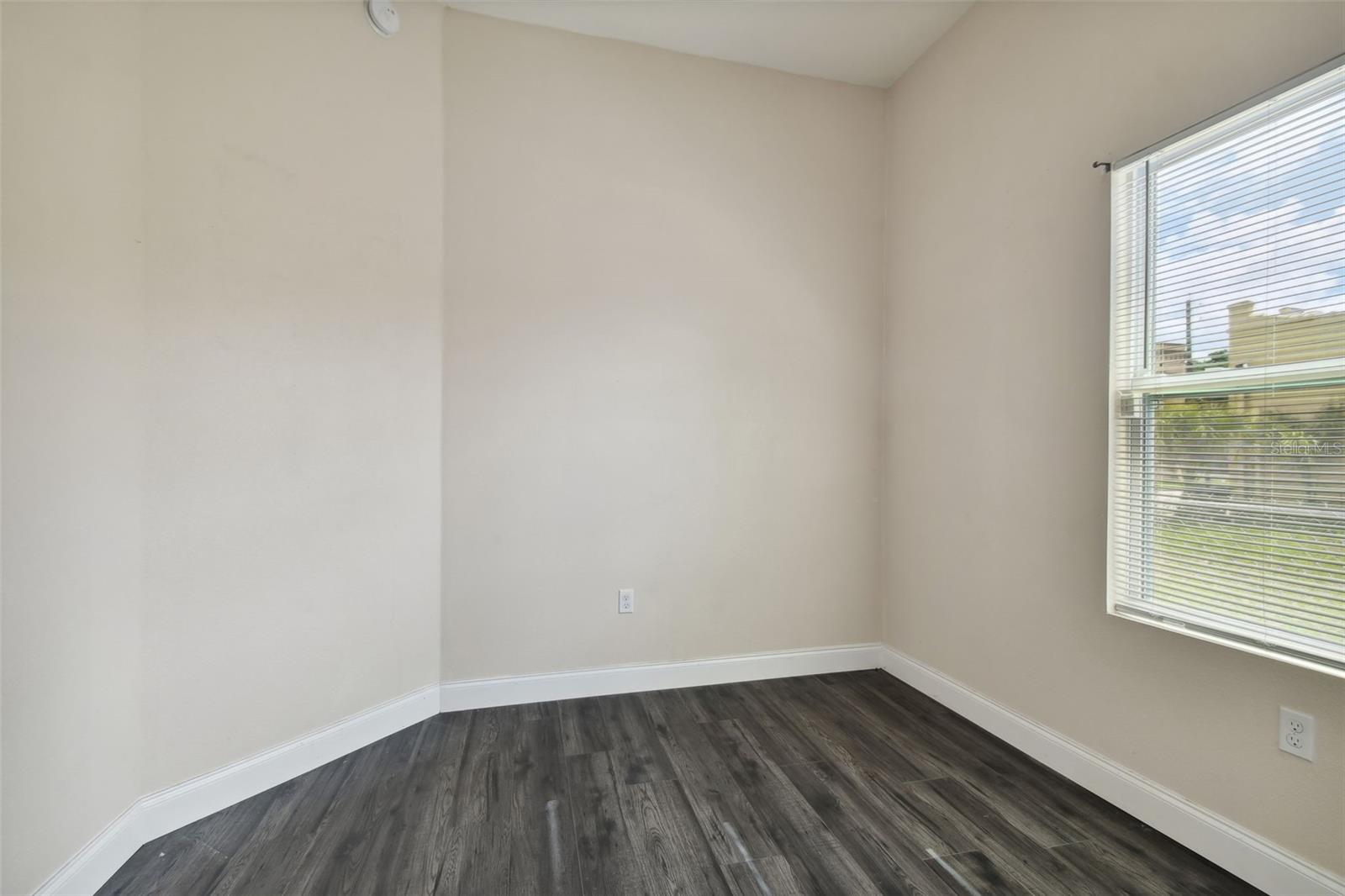2314 W CHESTNUT ST, TAMPA, FL, 33607