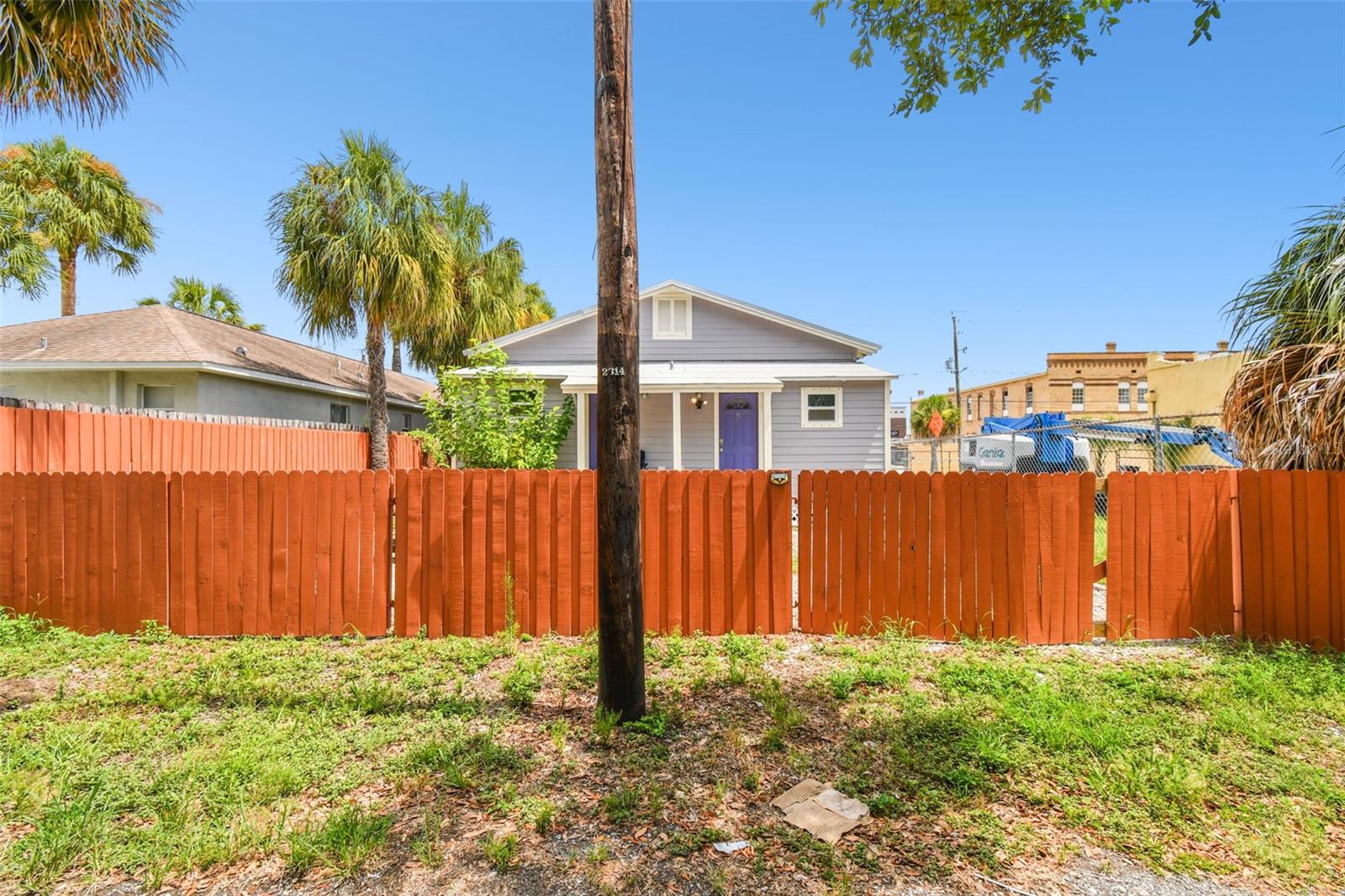 2314 W CHESTNUT ST, TAMPA, FL, 33607