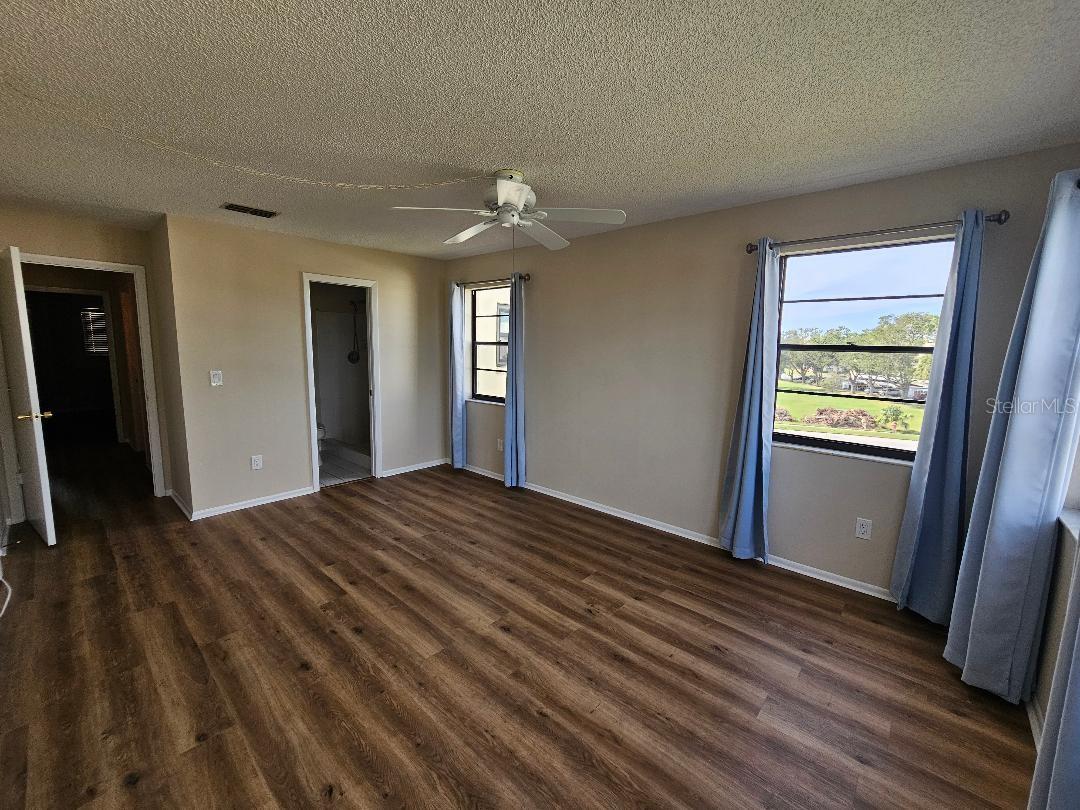 7975 58TH AVE N #402, ST PETERSBURG, FL, 33709