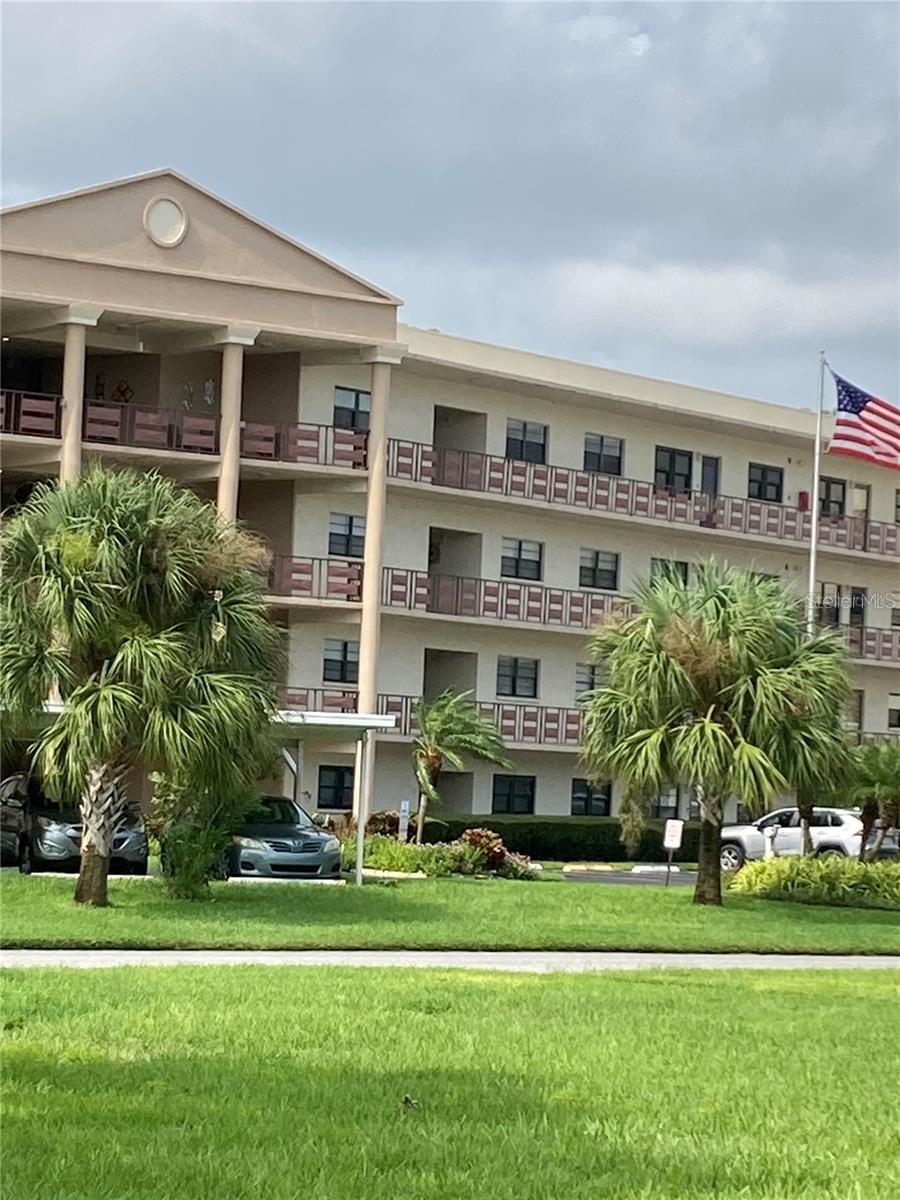 7975 58TH AVE N #402, ST PETERSBURG, FL, 33709