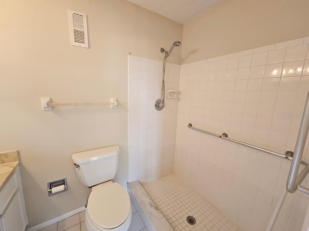 7975 58TH AVE N #402, ST PETERSBURG, FL, 33709