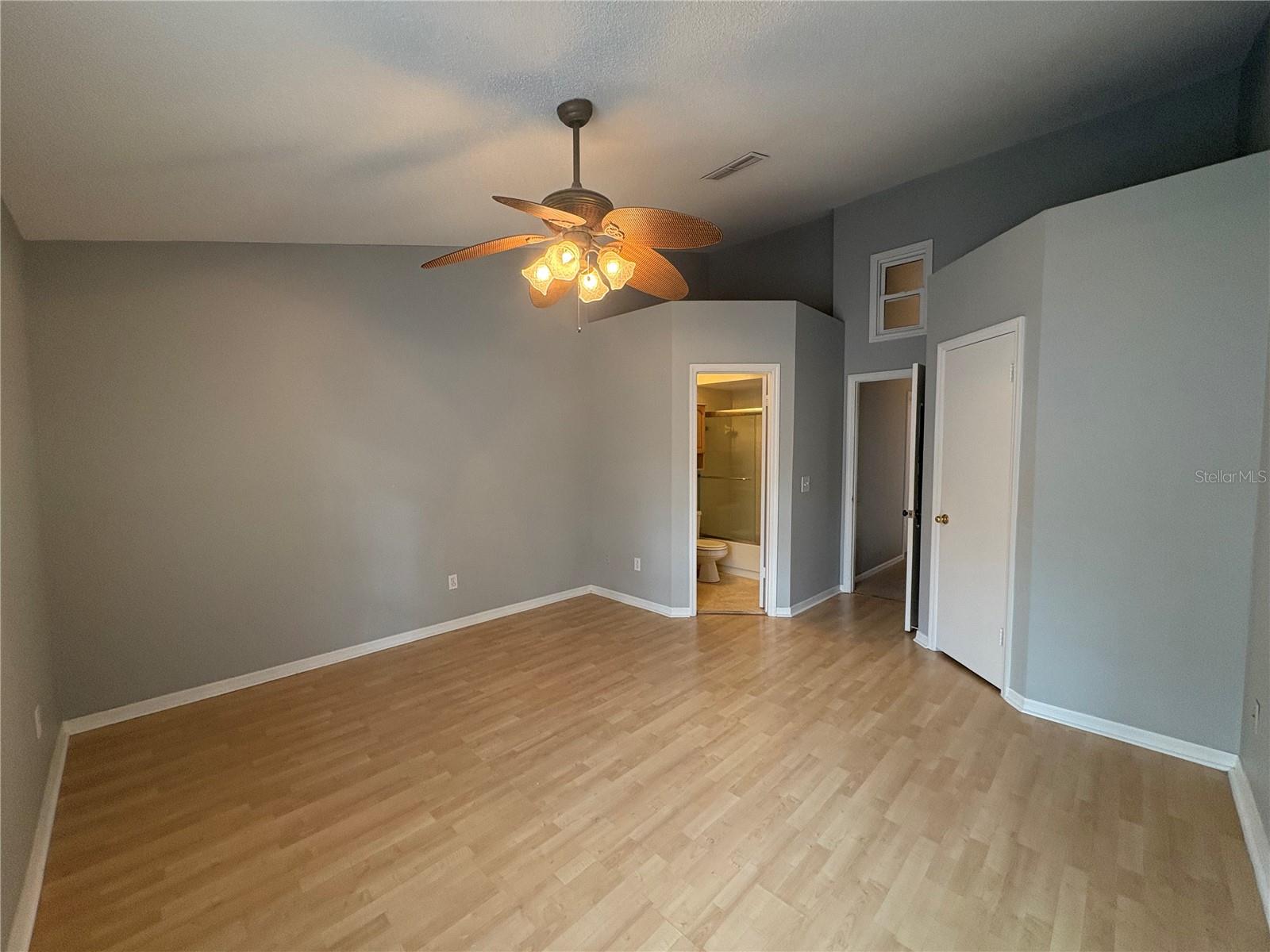 11356 STRATTON PARK DR, TEMPLE TERRACE, FL, 33617