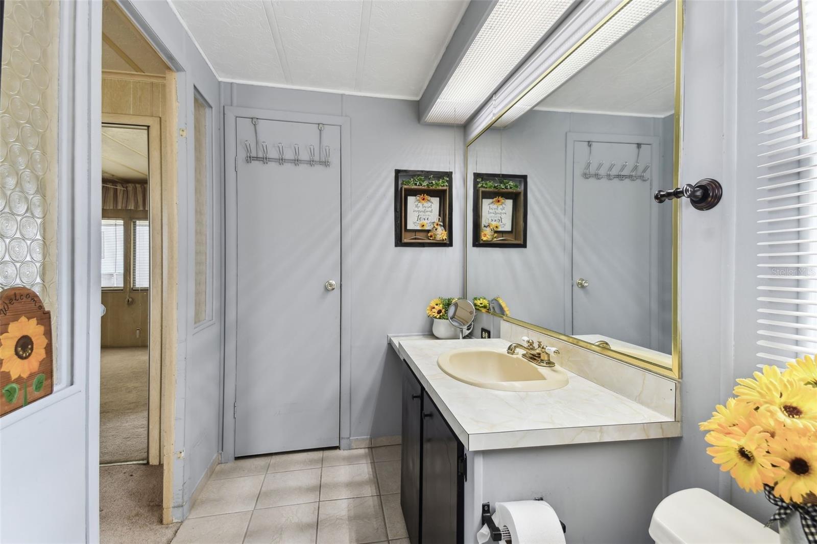 P4933486 Property Photo