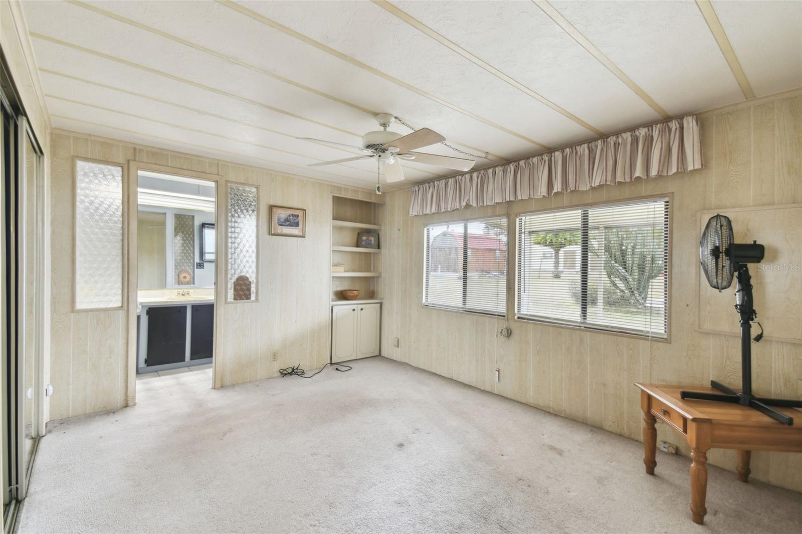 P4933486 Property Photo