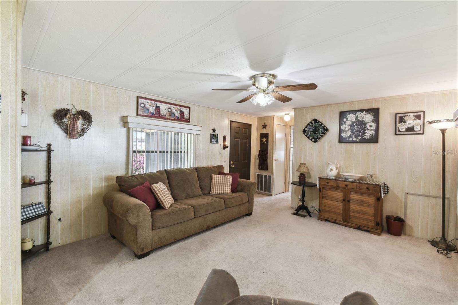 P4933486 Property Photo