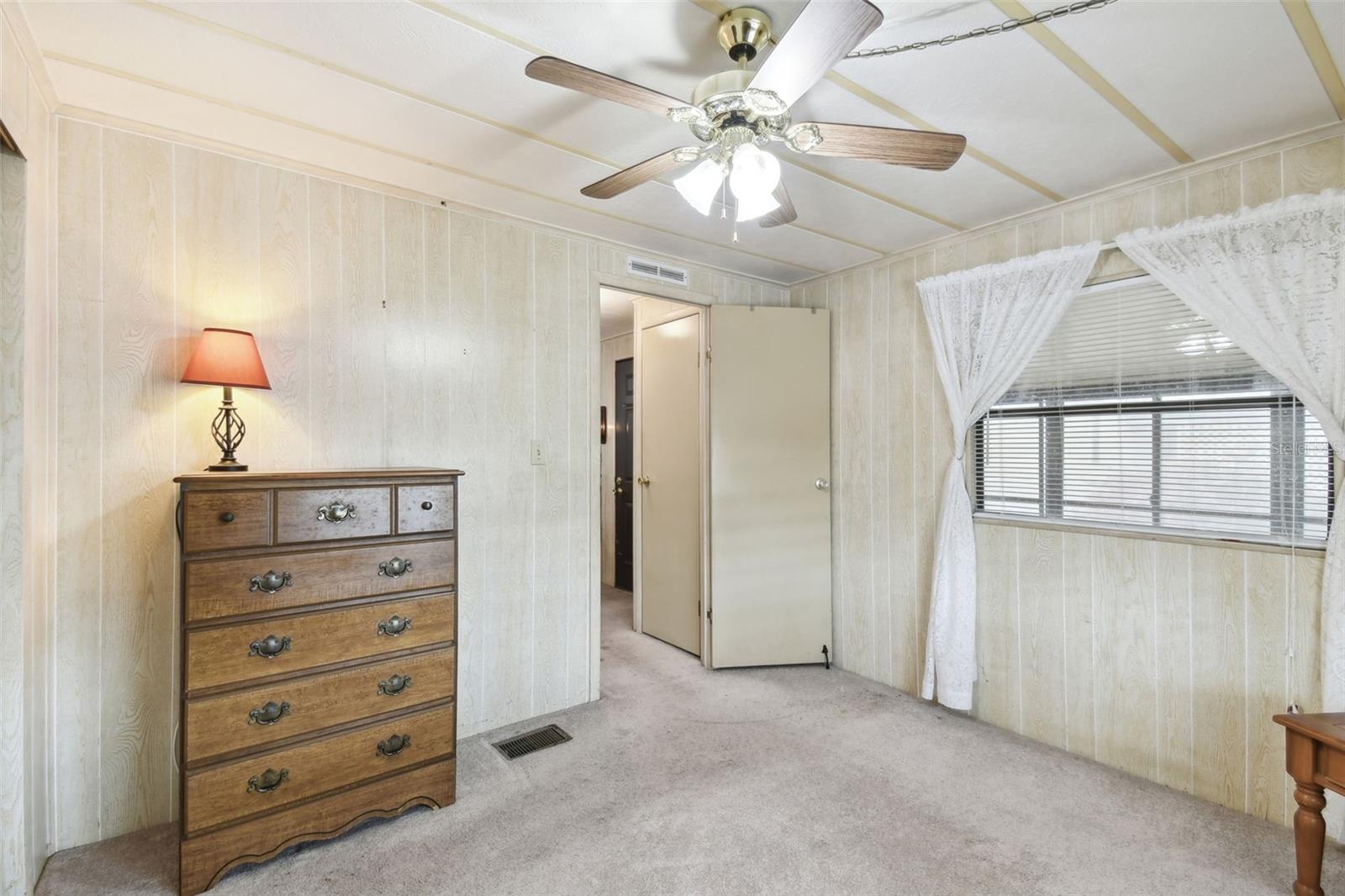 P4933486 Property Photo