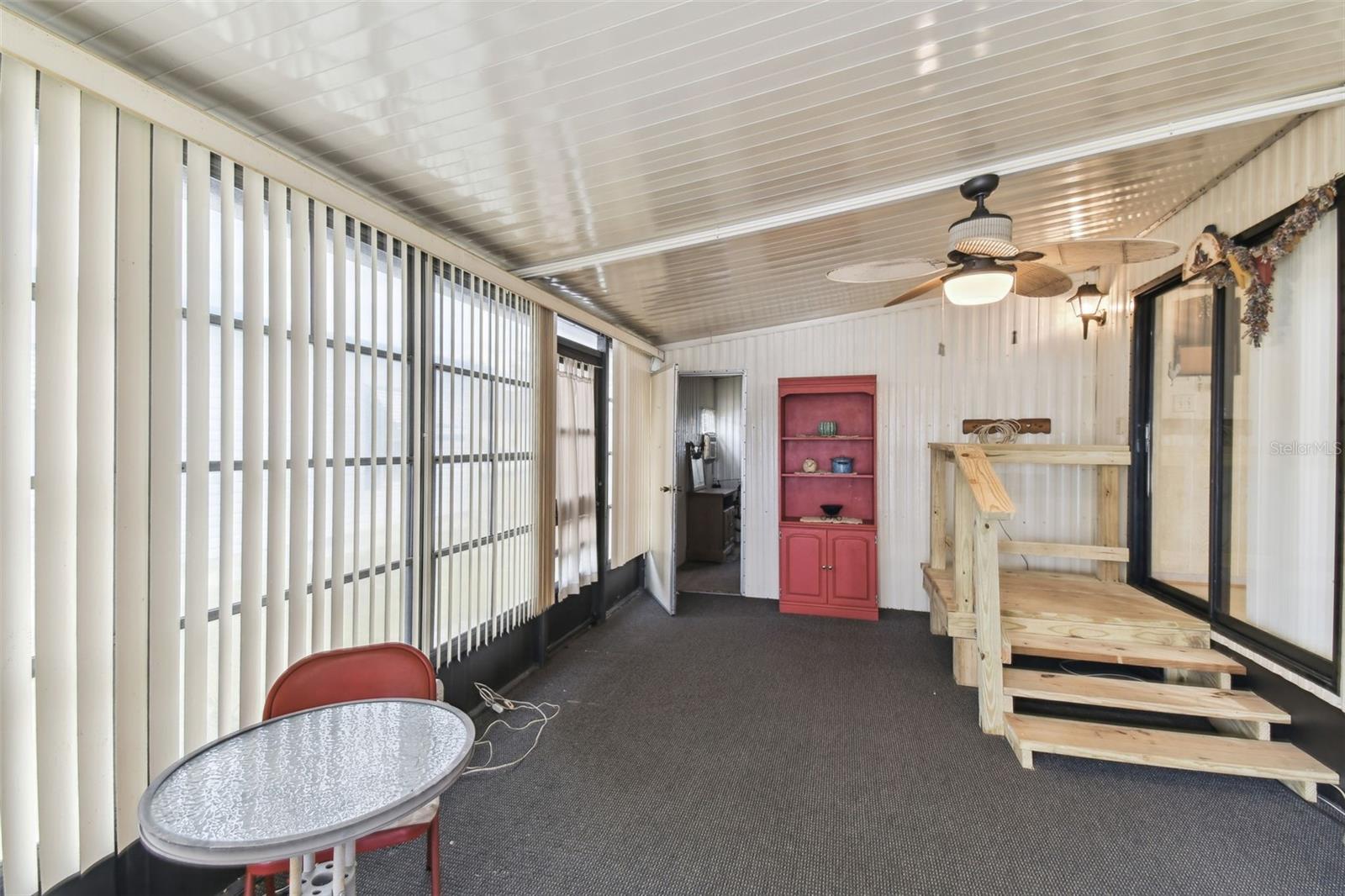 P4933486 Property Photo