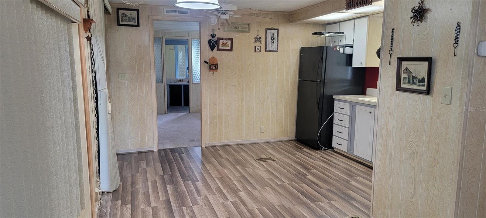 P4933486 Property Photo