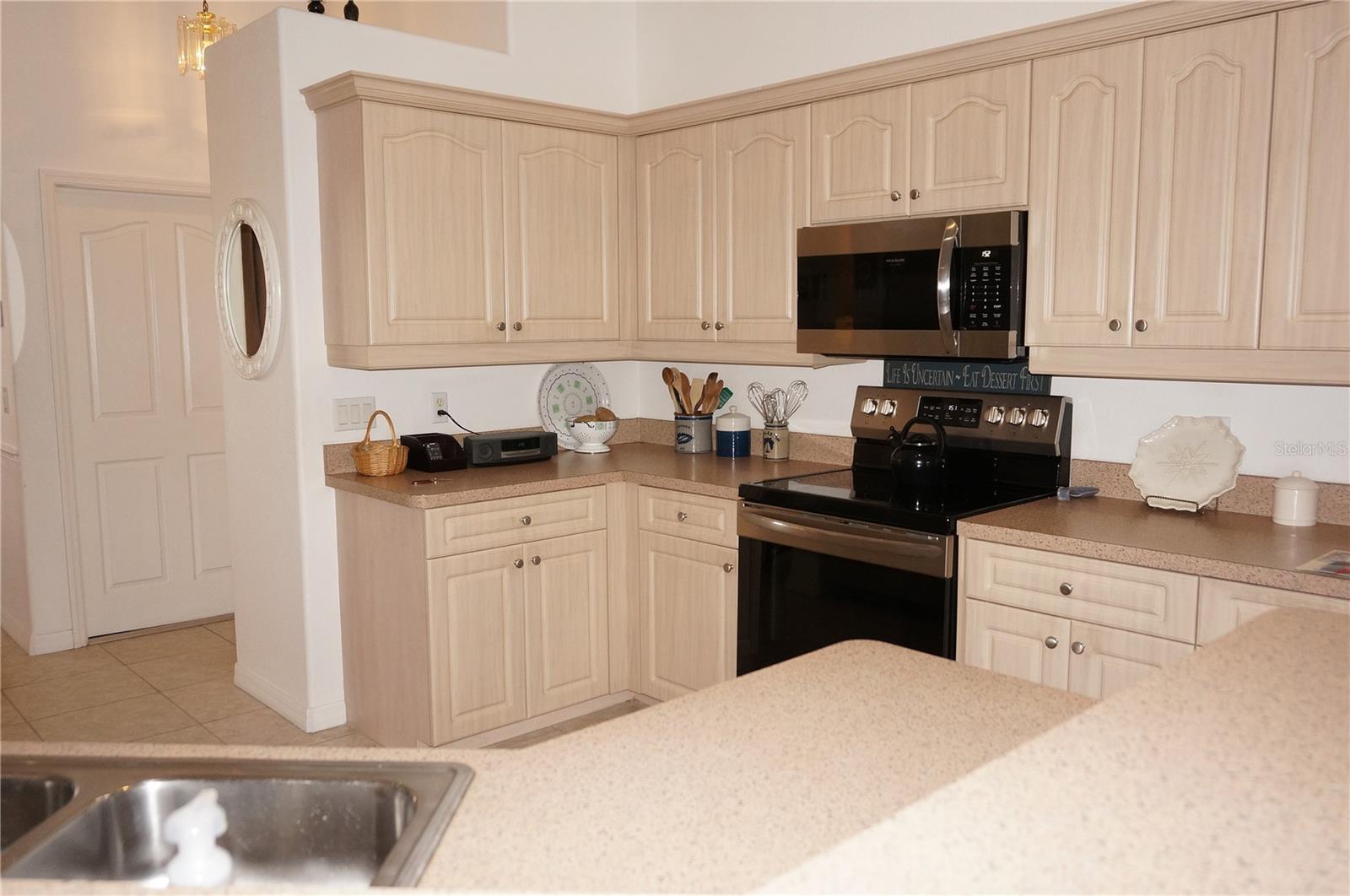 273 MARK TWAIN LN, ROTONDA WEST, FL, 33947