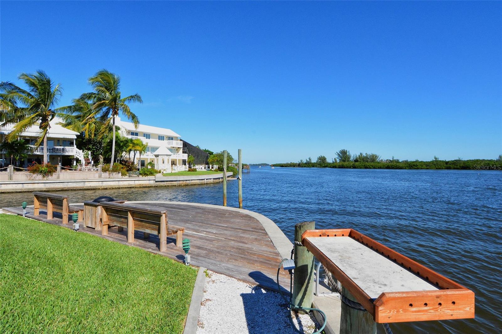 1243 SIESTA BAYSIDE DR #D, SARASOTA, FL, 34242