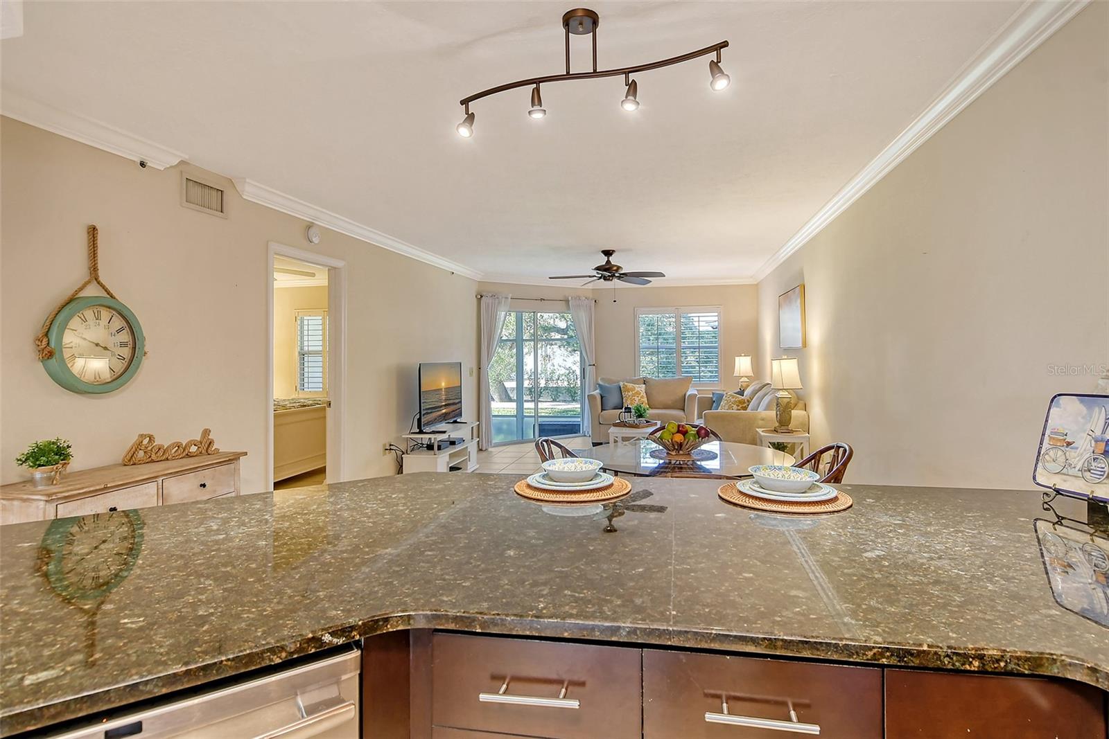 1243 SIESTA BAYSIDE DR #D, SARASOTA, FL, 34242