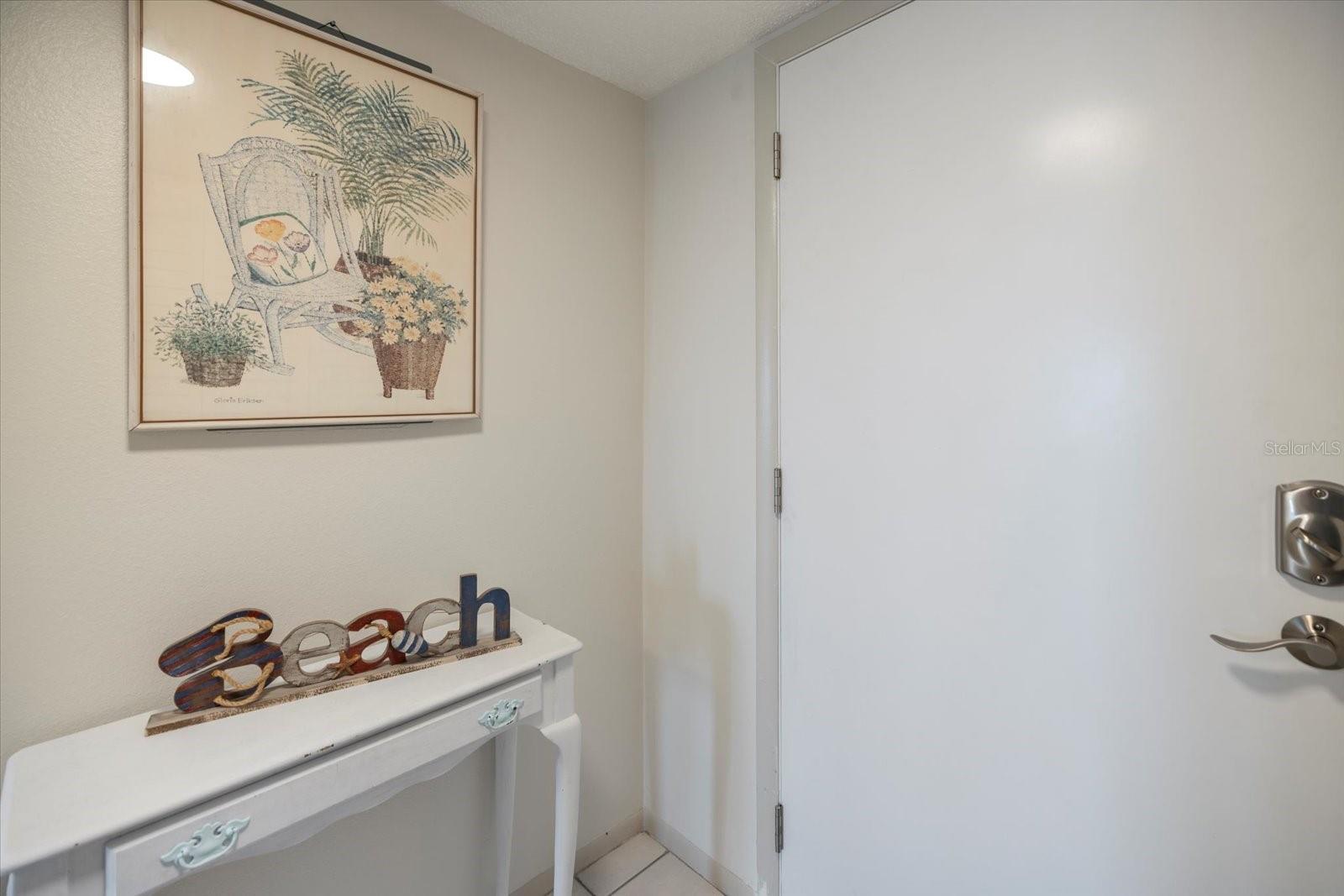 1610 STICKNEY POINT RD #101, SARASOTA, FL, 34231