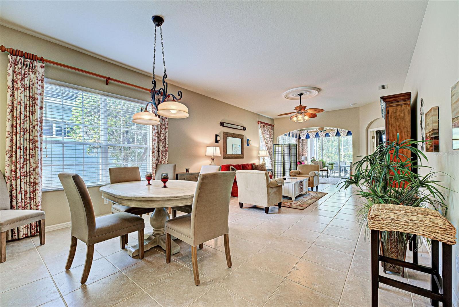 1655 LANCASHIRE DR #1655, VENICE, FL, 34293