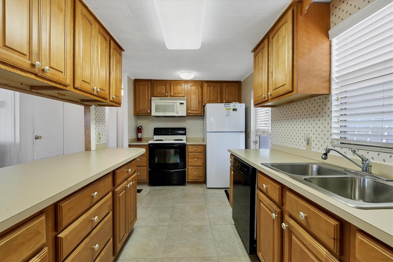 199 PALM AIR DR, OSPREY, FL, 34229