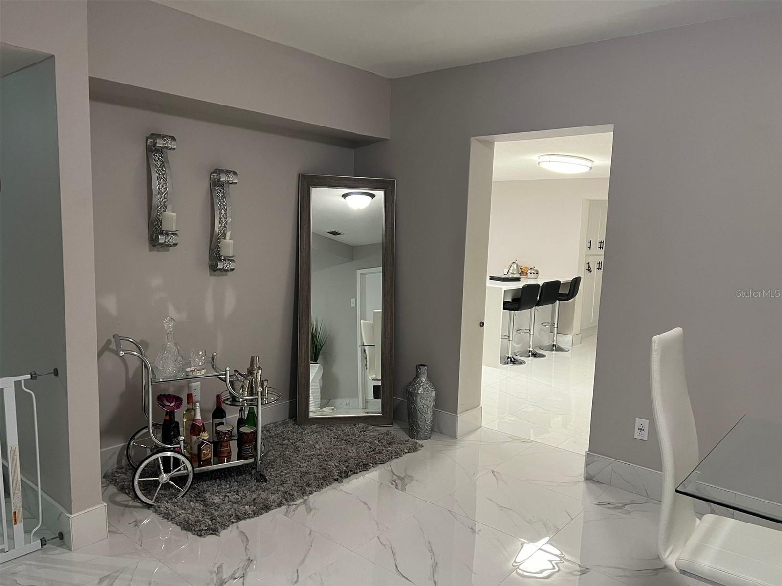 2801 AUBURN AVE W, TAMPA, FL, 33614