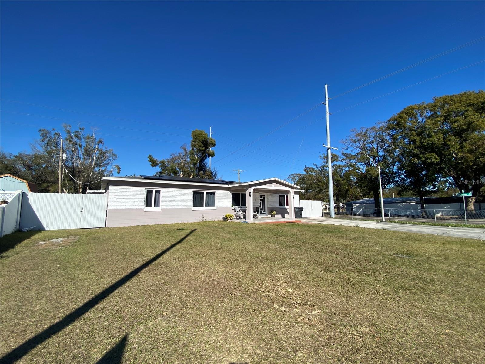 2801 AUBURN AVE W, TAMPA, FL, 33614