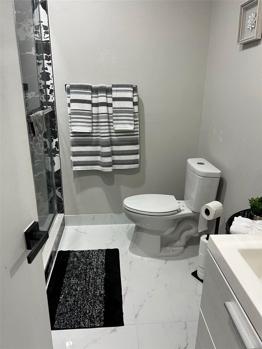 2801 AUBURN AVE W, TAMPA, FL, 33614