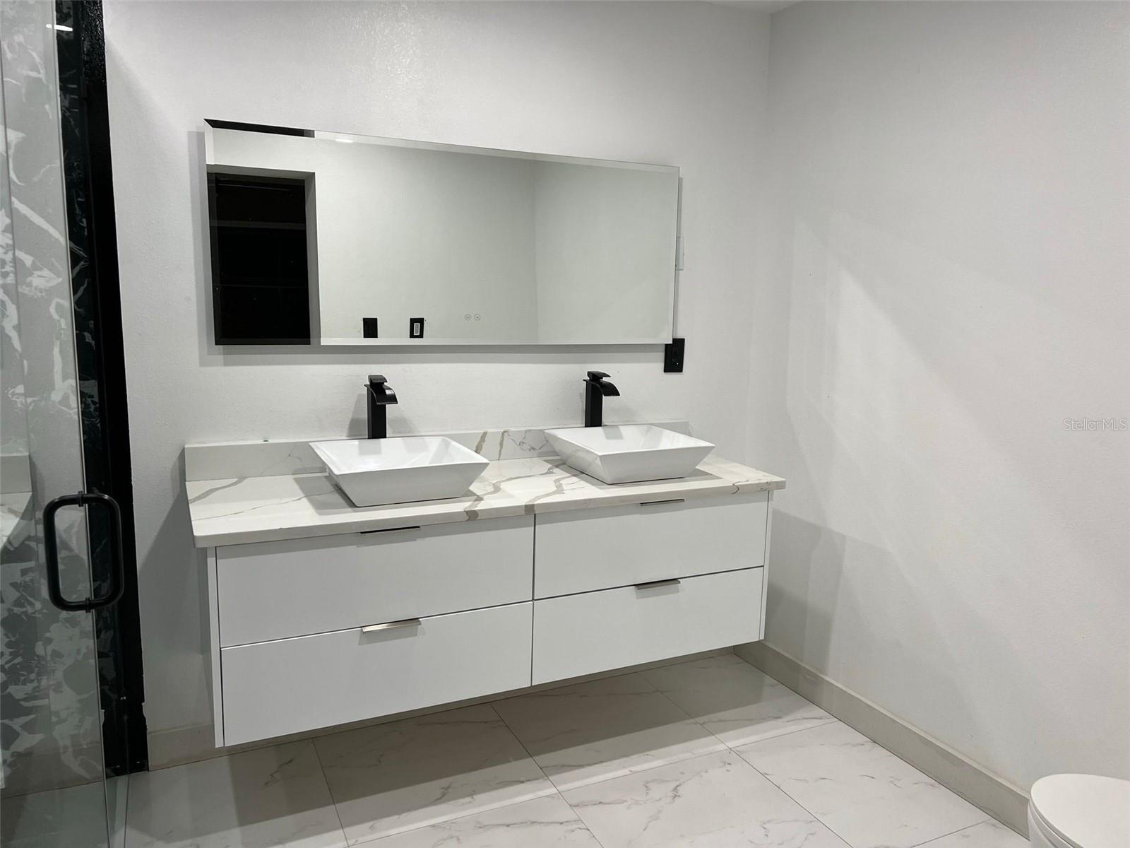 2801 AUBURN AVE W, TAMPA, FL, 33614