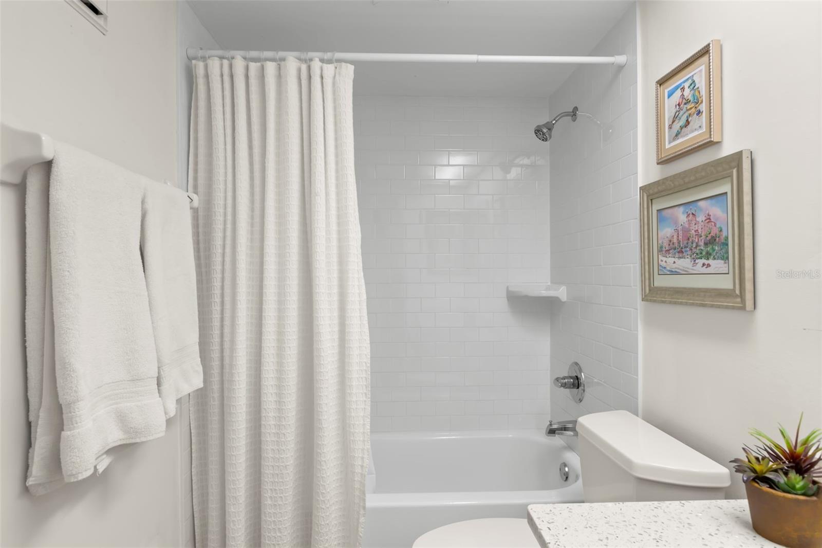 7262 55TH AVE N, ST PETERSBURG, FL, 33709