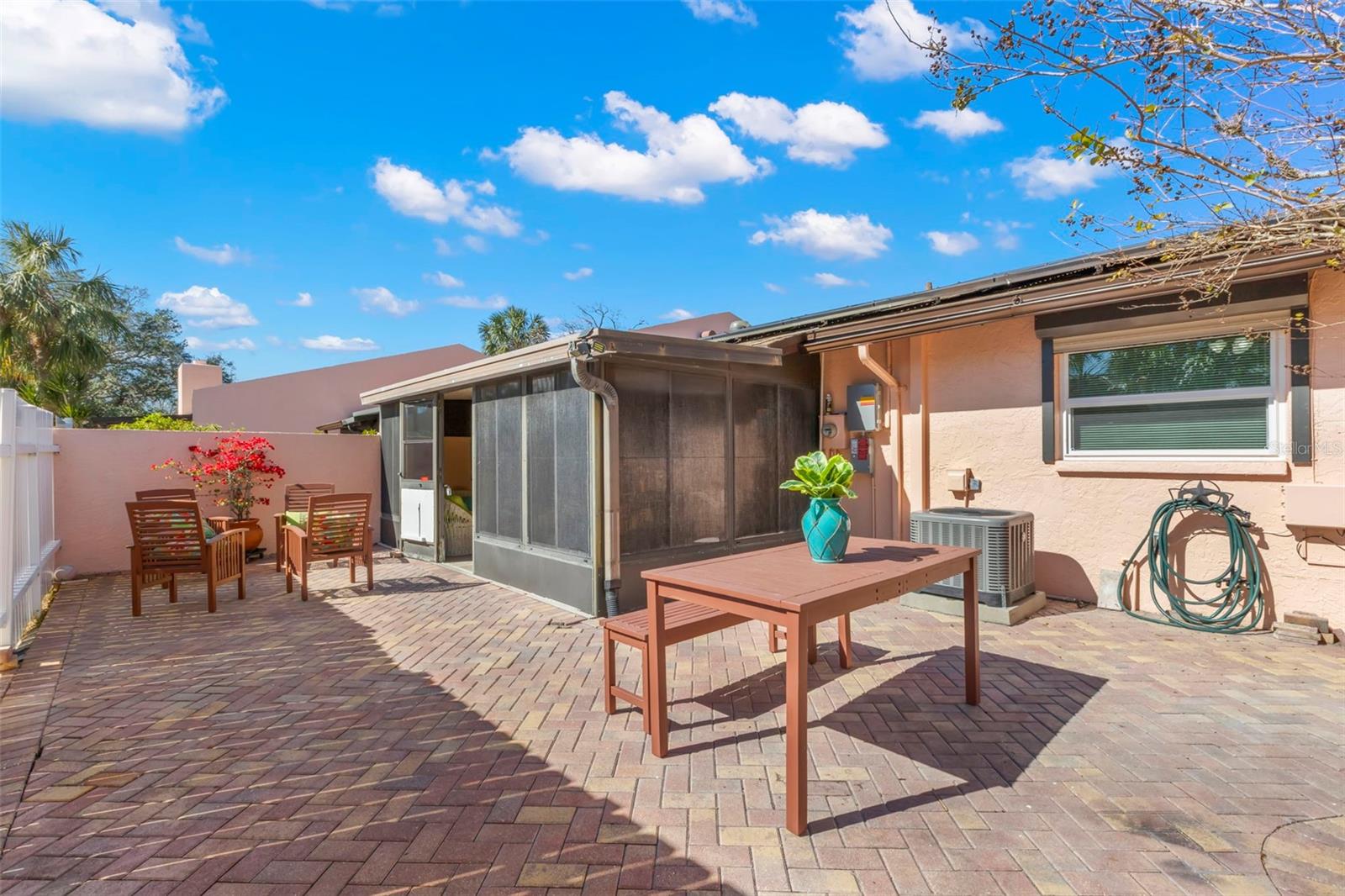 7262 55TH AVE N, ST PETERSBURG, FL, 33709