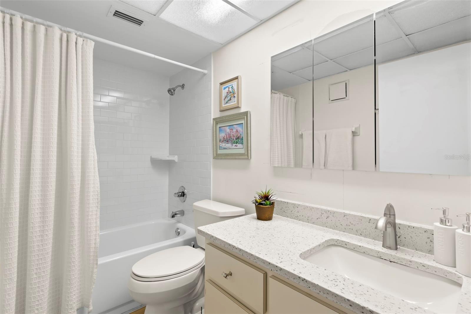7262 55TH AVE N, ST PETERSBURG, FL, 33709