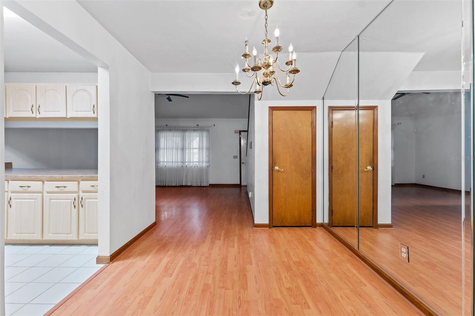 5206 PINE MILL CT, TEMPLE TERRACE, FL, 33617