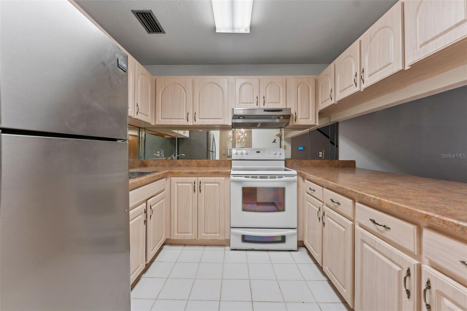5206 PINE MILL CT, TEMPLE TERRACE, FL, 33617