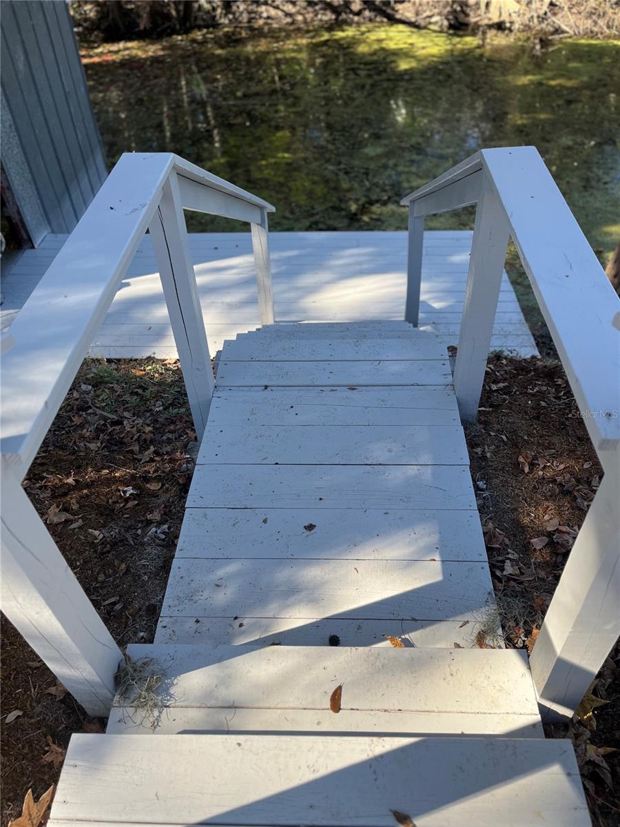 1268 CR 436, LAKE PANASOFFKEE, FL, 33538