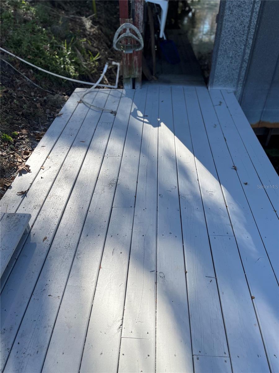 1268 CR 436, LAKE PANASOFFKEE, FL, 33538