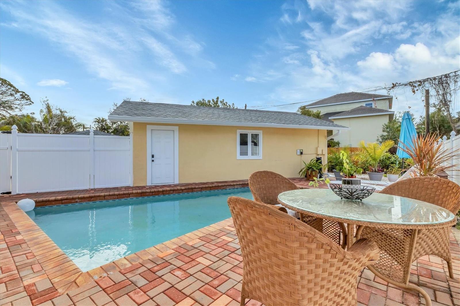 305 PAMETO RD, NOKOMIS, FL, 34275