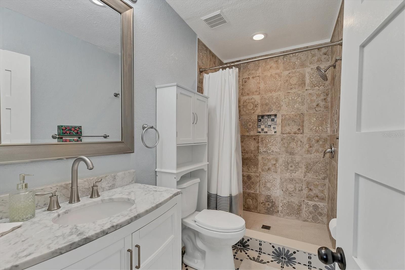 305 PAMETO RD, NOKOMIS, FL, 34275