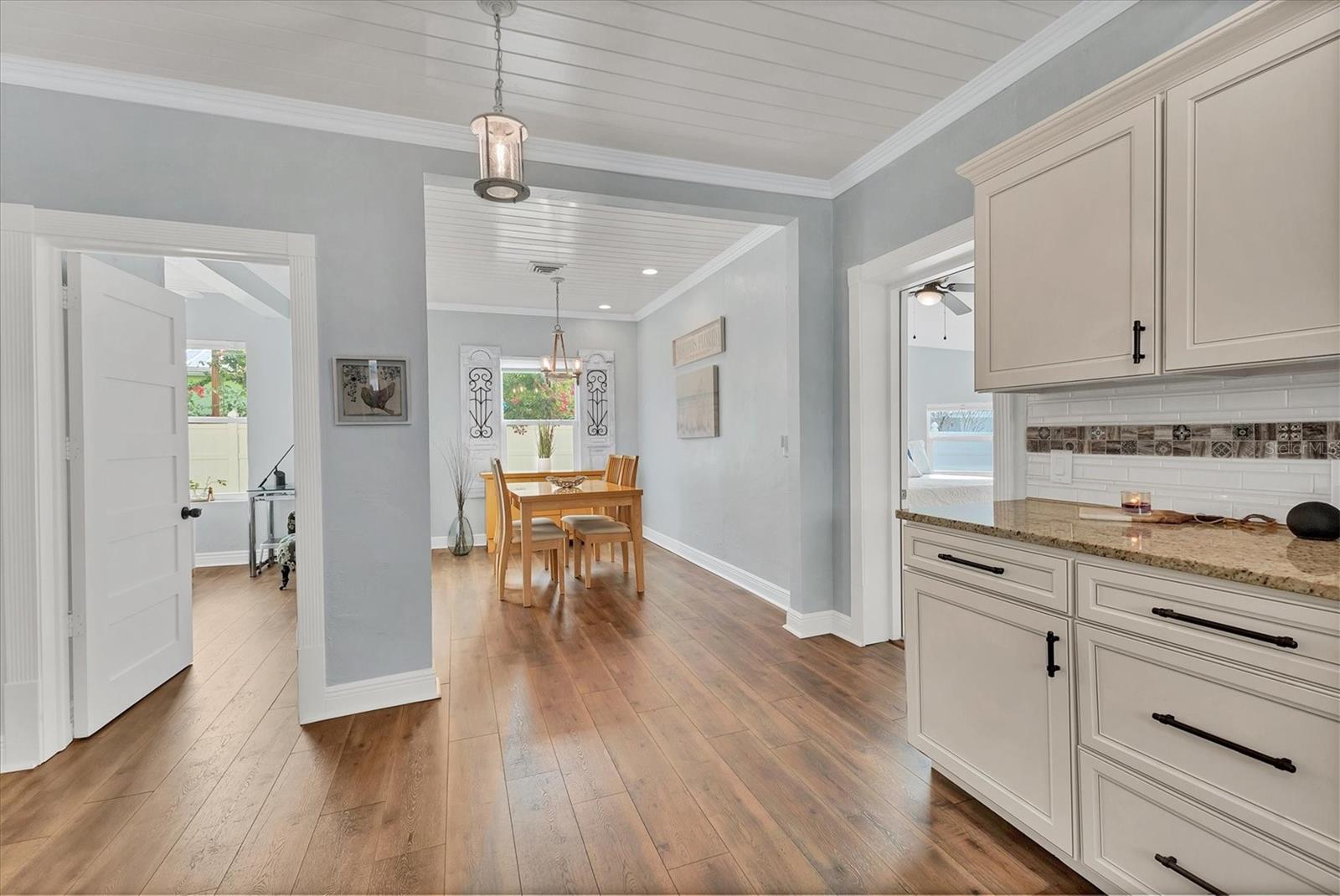 305 PAMETO RD, NOKOMIS, FL, 34275