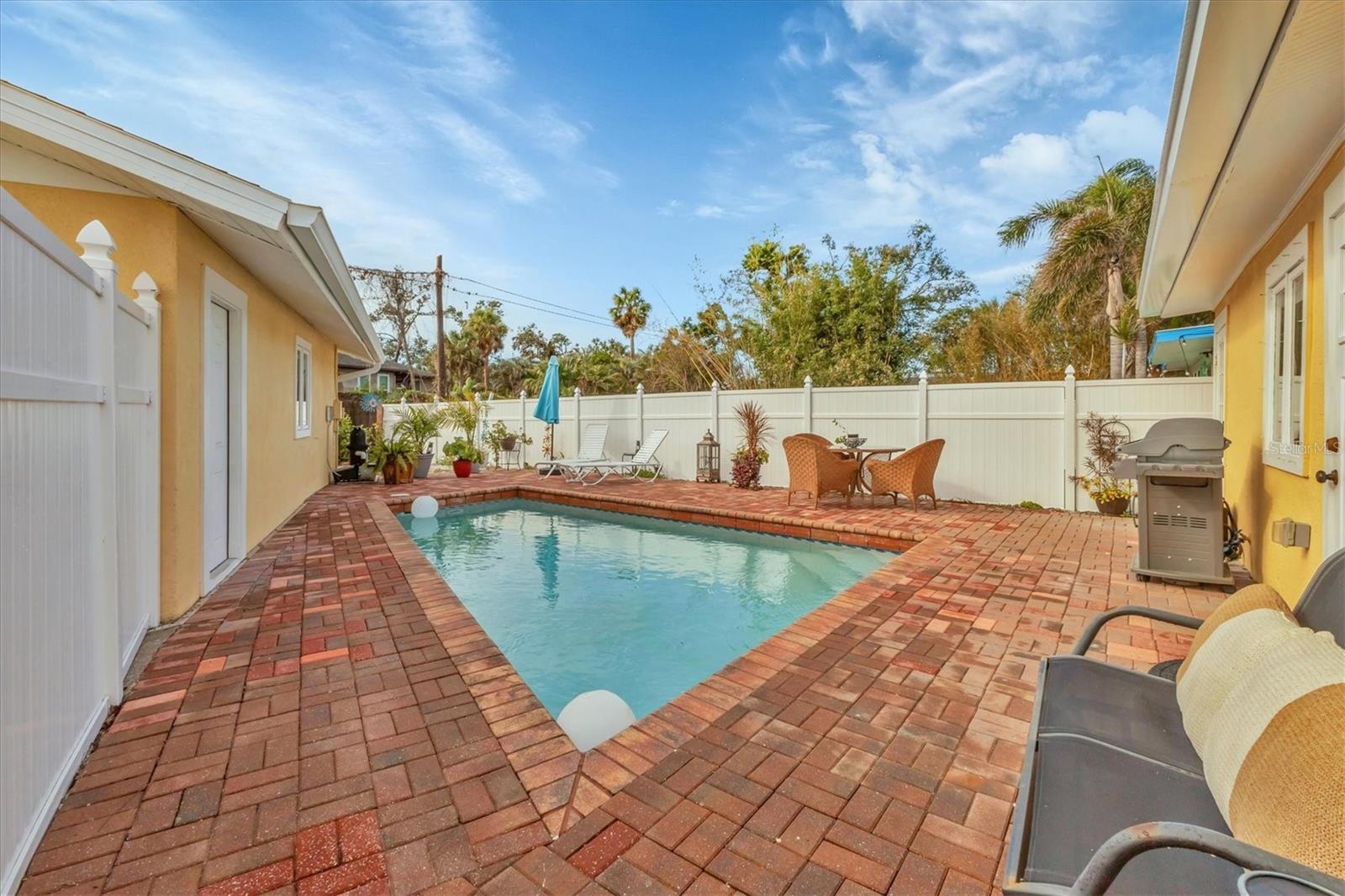 305 PAMETO RD, NOKOMIS, FL, 34275