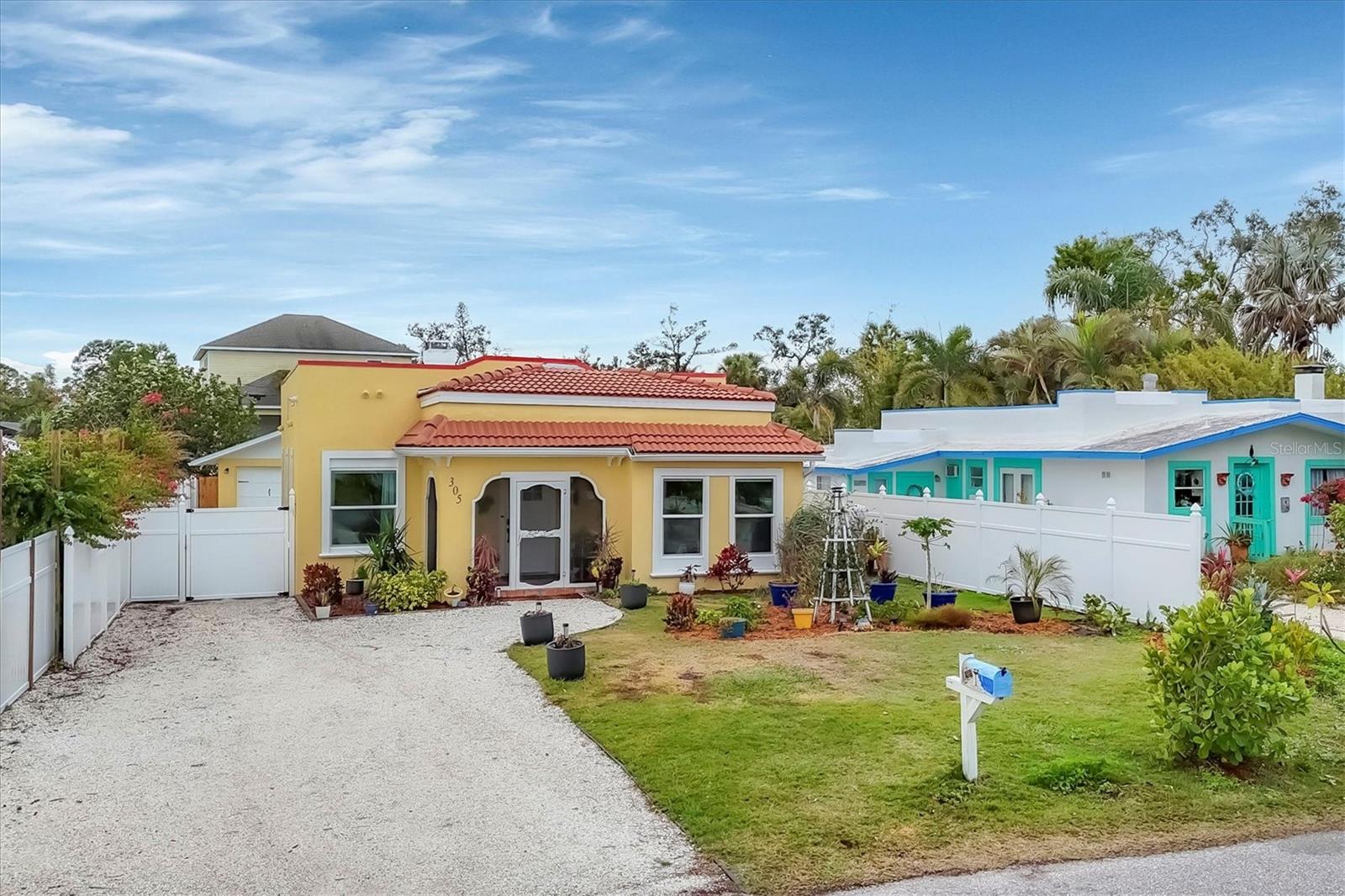 305 PAMETO RD, NOKOMIS, FL, 34275