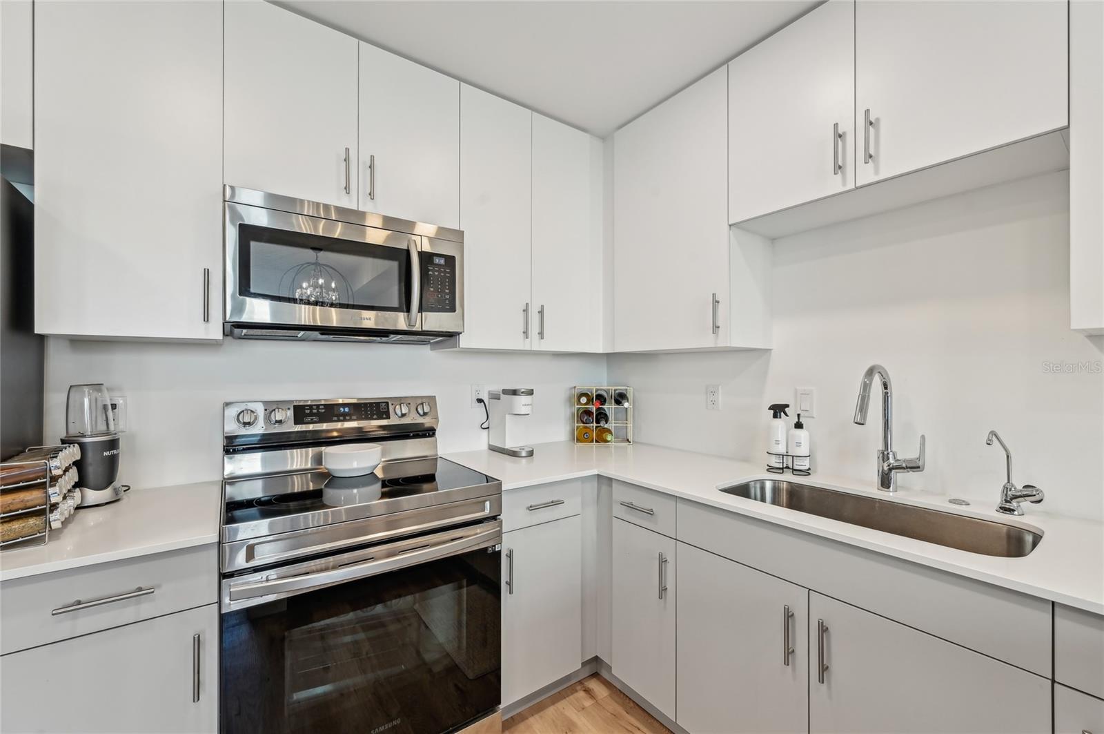1703 N TAMIAMI TRL #209, SARASOTA, FL, 34234