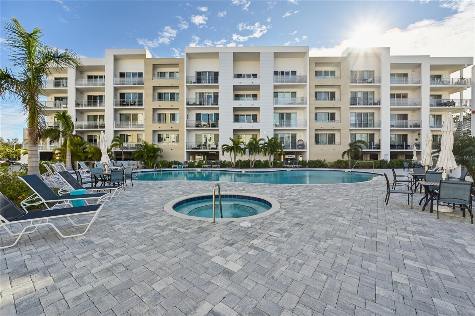 1703 N TAMIAMI TRL #209, SARASOTA, FL, 34234