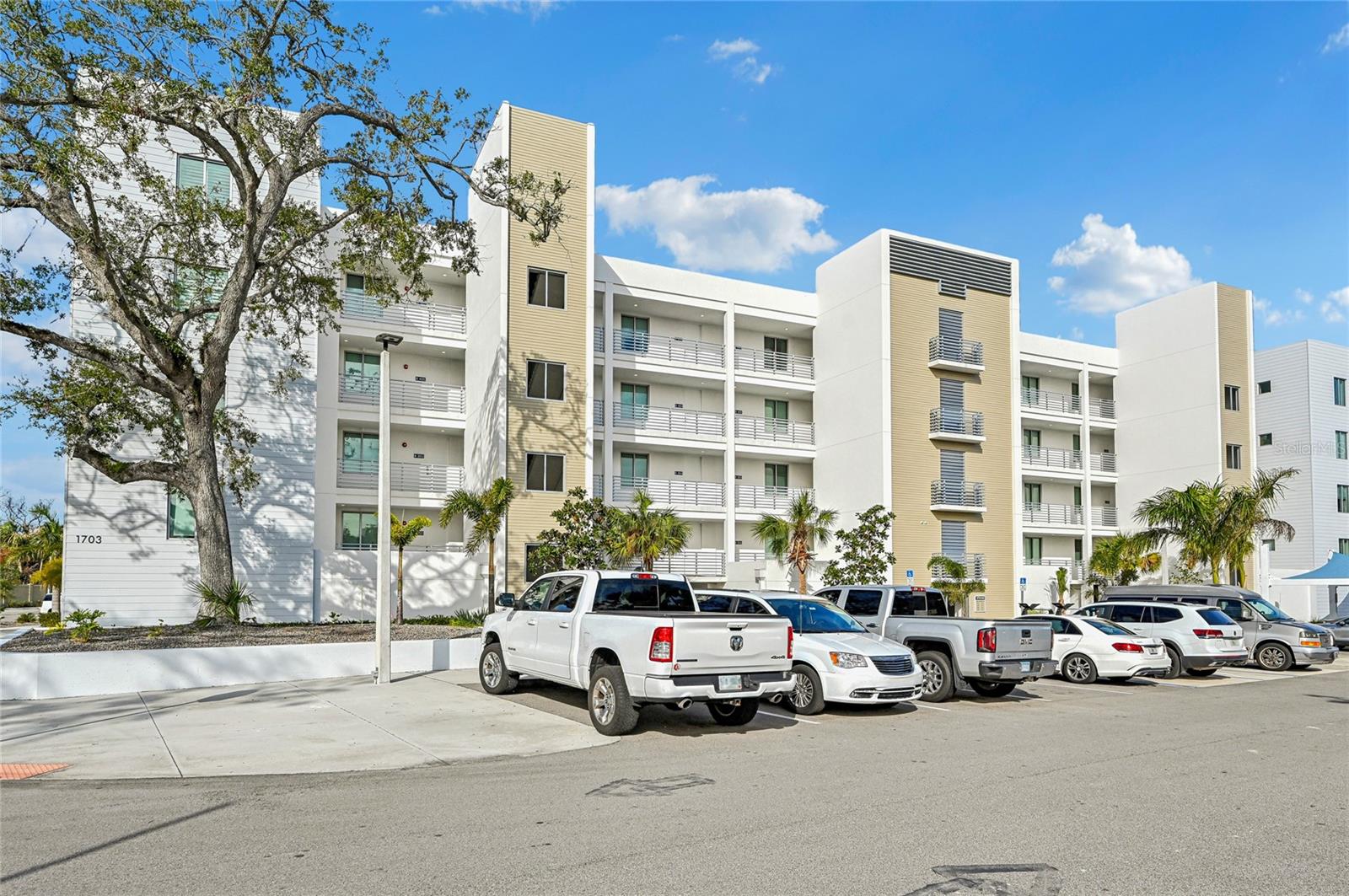 1703 N TAMIAMI TRL #209, SARASOTA, FL, 34234