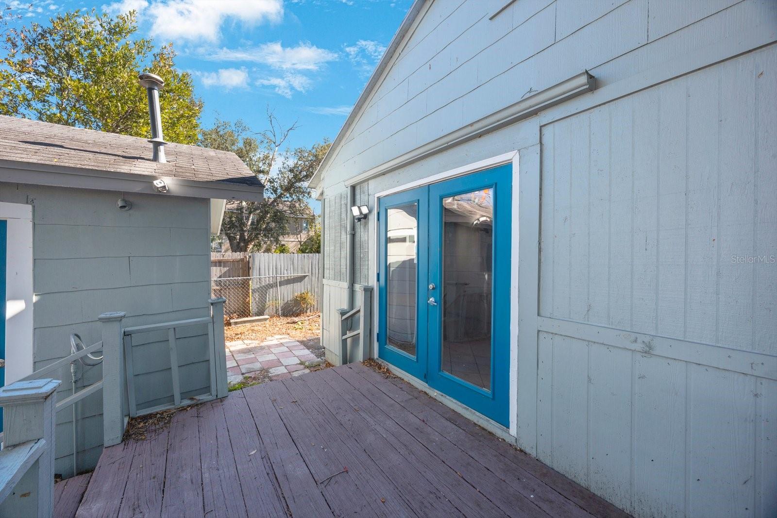 4135 4TH AVE N, ST PETERSBURG, FL, 33713