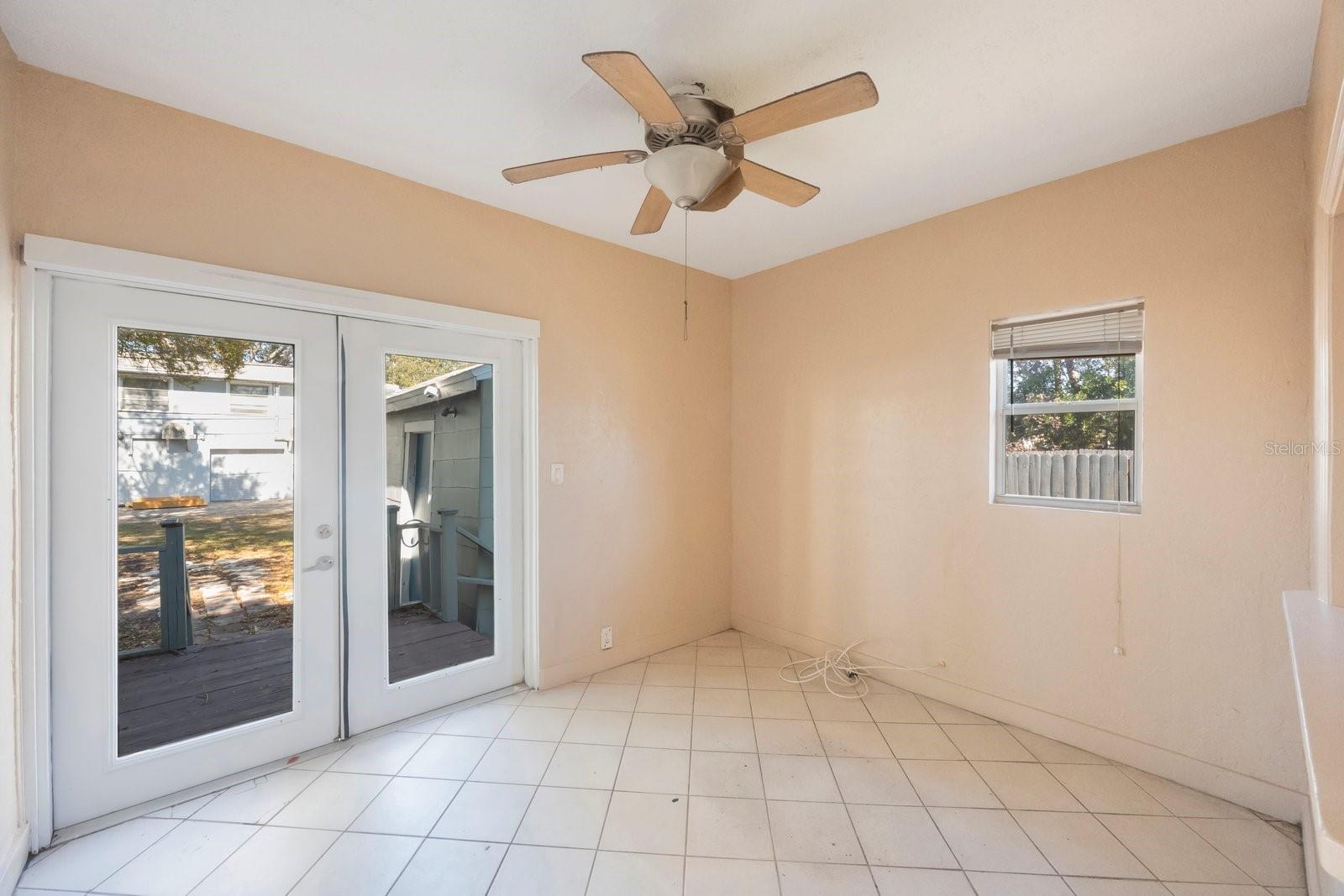 4135 4TH AVE N, ST PETERSBURG, FL, 33713